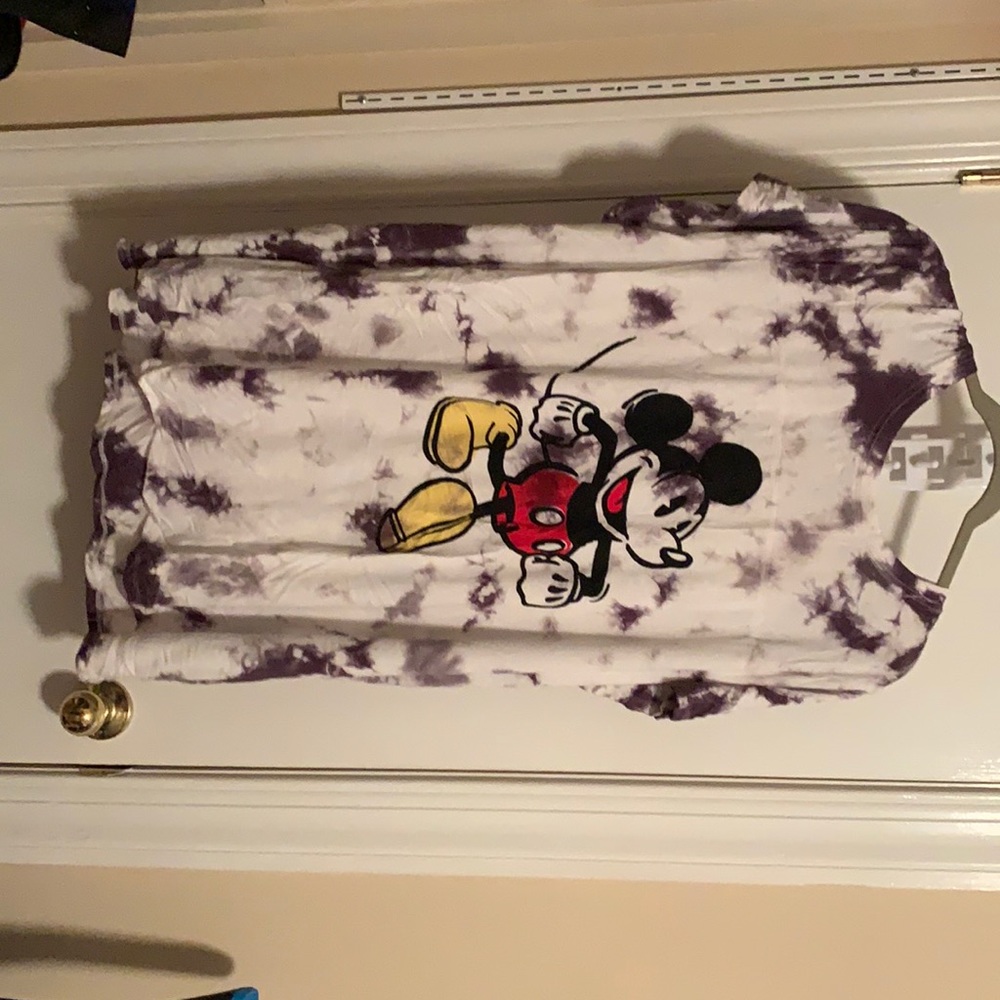 Torrid Disney Mickey tie dye T-shirt